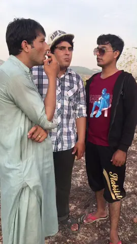 Burger 🍔 😂🤣@zakirhussain1756 @khanbacha514 #Zainkhan10 #musafar #illu #pakistan #100k #afgan #uae #pakhtoon #swat