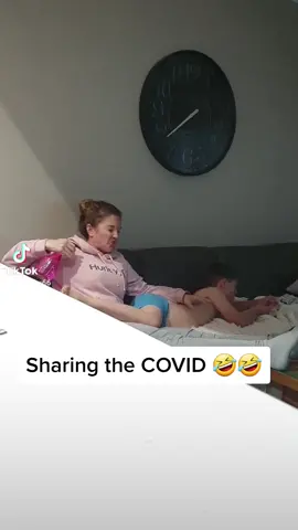 sharingcovid#pretendtosneeze#bestmum#Fyp#sofunny🤣🤣