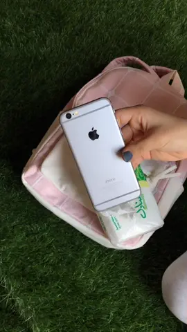 طريقة السرية وينكم يا بنات وشو رايكم في الحركه 🤪 #الثانويه #المدرسه #اكسبلور #الجوال #الجولات_بالمدارس #تهريب_جولات