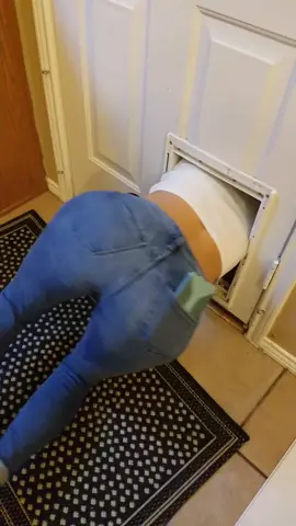 It's not a party until someone crawls through the doggy door 🤣 #bestfriend #summerrecap #PetsOfTikTok #wildlife #dogsofttiktok #womensequality