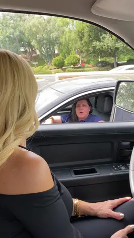 Karen put me on citizens arrest 😅😓 #wow #karen #viral #skit #sketchcomedy #foryou  #foryoupage   #funny #humor @jakehunterofficial