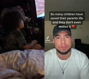 #duet with @chrisgqperry1 my baby saved my life I was on the road to self destruction and got pregnant. #recoveryispossible #WeDoRecover #recoverytok