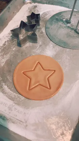 if you make it right it shouldnt taste bad😭 #dalgona #dalgonacandy #tutorial #squidgame #오징어게임 #cooking