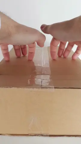 🤴🤪 #asmrhattapping #asmrmouthsounds #asmrmouth #asmrlofi #lofiasmr #asmrscratching #asmrcameratapping #asmrtapping