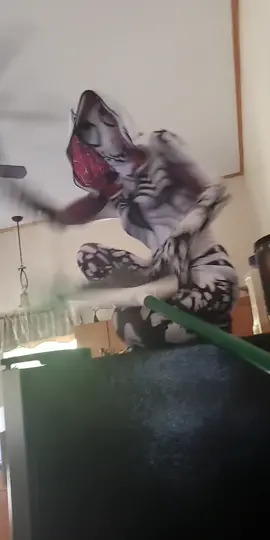 I hate spiders #spidergwen #cosplay #spider #weeb #gwen #gwenom #gwenomcosplay #waifu #comic #spiderman #marvel