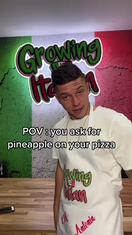 Pineapple pizza smh @jojoscarlotta #growingupitalian #italian #italianamerican #foryou #fyp #pineapplepizza #pizza