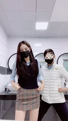 응애 나 아기 시아