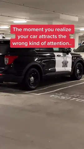 Now we gotta wait till they leave to turn the car on 😒 #sigaladesigns #cartiktok #widebody #c8 #corvette #police