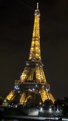 #paris #eiffeltower