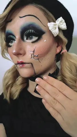 Puppet Makeup🖤 #puppetmakeup #dollmakeup #halloweenmakeup #spooktober