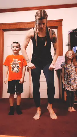 #everybodydancenowchallenge #everybodydancenow #hyper #craziness #kidsoftiktok #makeitcinematic #trio #fypシ #foryoupage #fyp #entertaining #quarentine #dancechallenge #dance #MomsofTikTok #followme #putthephonedown #haha #noshame #noshamegame