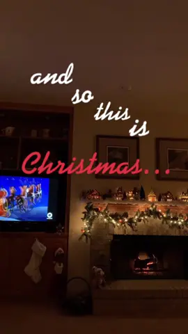 #greenscreenvideo #greenscreen #christmas #christmantiktok #christmascountdown #foryou #fyp #xmas #christmas2021 #sothisischristmas #christmaspov