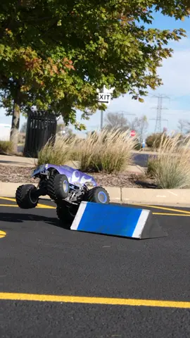 That curb saved me. 🙌 #LVCRC #Losi #LMT #HorizonHobby #MonsterJam #solidaxle #monstertruck #4x4 #jump #RC #RCcar #car #truck #foryou