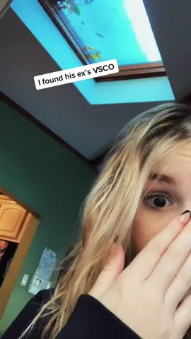 #greenscreen i don’t like this trend it makes me feel eh but whatever I also don’t think this highly of my self