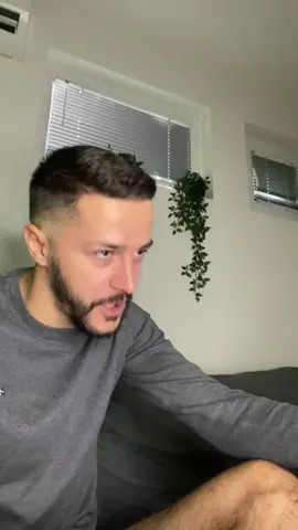 E moj crnogorac, sta se ljutis odmah.. 😅 @xmarkoni Odakle ste? Jel imate nekoga iz CG? 🤪🤟