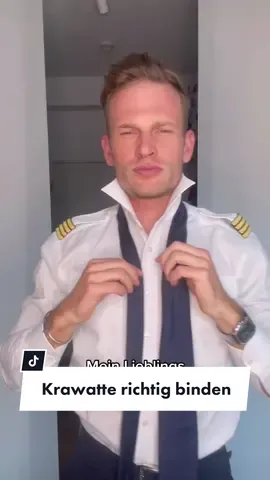 Wie man eine #Krawatte richtig bindet 👔 #doppelterwindsor #pilot #uniform #tie #howto #fürdich #vogue #beiderarbeit #perfectone #anzug