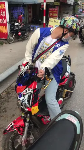 Svien cs1 đh spkthy chao cac b 😂