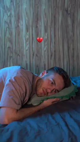 💔 & 🦋                                                            inst: sanikaspis