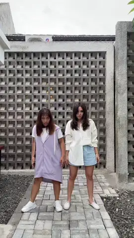 Siap siap aku anterin nasi goreng @rakoes.indonesia ke rumah kaliannnn🥰❤️