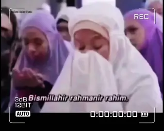 DOA UNTUK IBU, Menggetarkan hati, Bikin mewek semua orang yang mendengarkanya !! #samasamaberkarya #Doapalingsedih #Doauntukibu #Muhasabahdiri