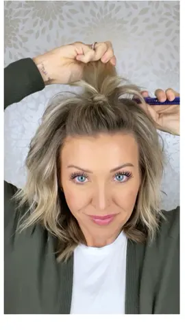 Easy and cute style-plus a great trick to disguise those elastics 🙌🏻 #finehair #finehairstyles #finehairtips #finehairtutorials #easyhair #everydayhair #foryouhair #foryouhairstyle #hairideas #hairtutorial #finehairdontcare