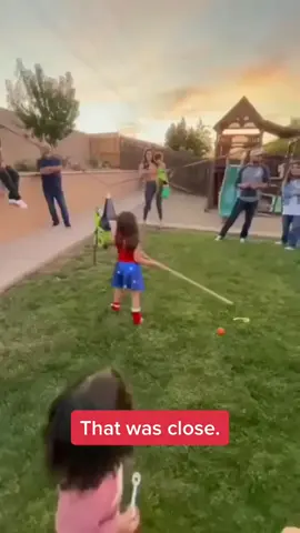 This made me nervous. 😬 #kids #closecall #shoutoutot (h/t fred035schultz/TW)