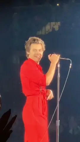 Alright, that’s it. This is officially a Harry Styles fan account... 🤩 Thanks for 2 epic nights in ATL, Harry! ✨ #LoveOnTour #harrystyles