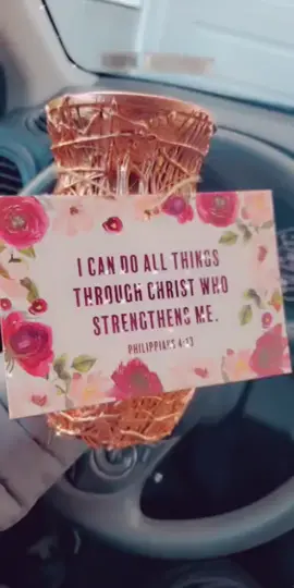 prayer of the day #decor #talent  #flowervase  #icandoallthingsthroughchris #prayeroftheday #everythingispossiblewithgod #ilovemygod #faith #hope