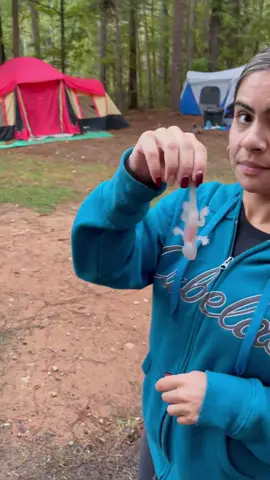 LIZZARD PRANK ON MY AUNT!!