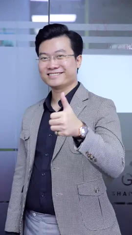 Cô gái bị đồng nghiệp nói xấu là 