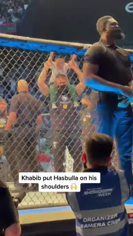 #Khabib and #Hasbulla in the #UFC octagon 🙌