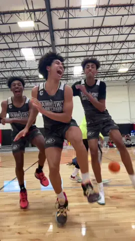 Happy Saturday 😁😁😁😁😁