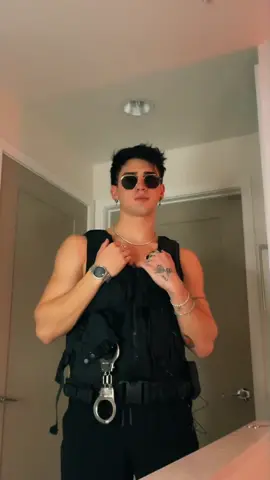 Hoy toca trabajar de noche 👮🏻‍♂️