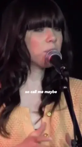 Carly Rae Jepsen - Call Me Maybe #fyp