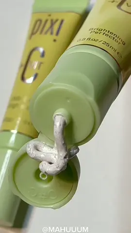#ASMR@Pixi Beauty #vitaminc #brightening #perfector ✨#pixibeauty #gifted #oddlysatisfying #primer #makeup #skincare #asmrtiktoks #foryou #sosatisfying