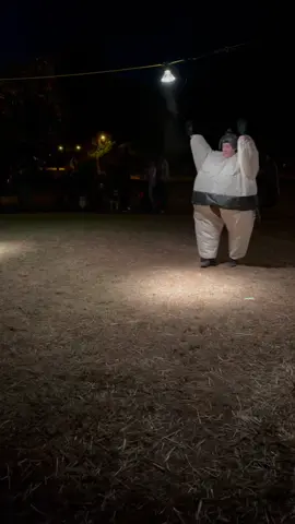 #Halloween #costumes #HalloweenFun #cartwheels #sumo #sumowrestler #fyp #youcandoit