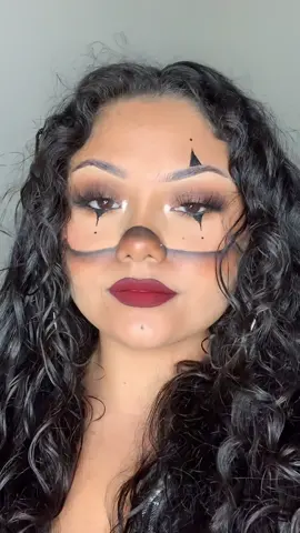 honestly wanna do this makeup year round