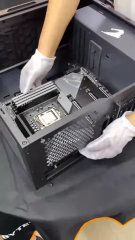Ultimate AORUS Gaming PC Build ASMR - 1