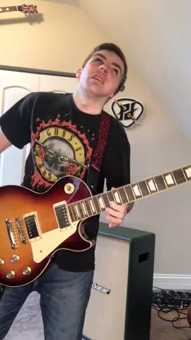 Since it’s November 1st I had to do @slash iconic November Rain solo! Always a fun one to play. #novemberrain #fyp #music