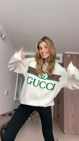 GUVCI INVITED ME TO LA TO THEIR SHOW aaaaaaAZBSAIWYWnzna8/7/!.😆🌳👑🤣🌚🤯👈🏻🥵🥵