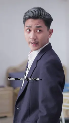 Jangan main api kalau gamau terbakar ya Mora?! #fyp #fypシ #foryou #foryoupage #tiktokbatam #ingoldmcn @miss.moraa @bocah.kobem