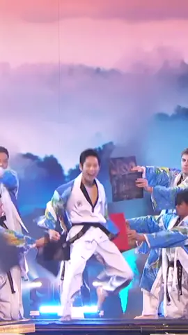 TOO AWESOME 😎 #Taekwondo #Tkd #WorldTaekwondo #Demonstration #Fitness #foryou