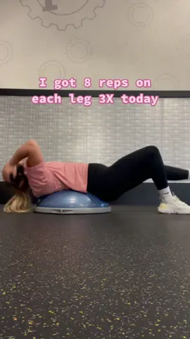 I love trying the weird equipment at PF like this little half ball thingy 🤣  #weightloss #beginner #abworkout