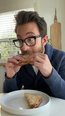 pretending to be other creators (part @emilymariko)