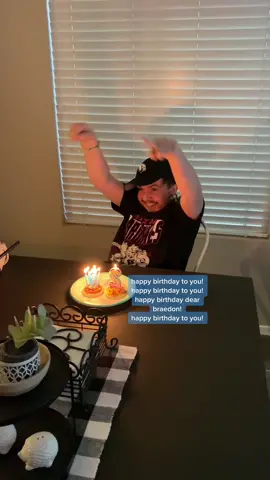 22 DAYS LEFT // Braedon turned 27 today!!!! don’t mind our singing in the beginning lol. #hoildaycountdown #birthday #brother #fyp #foryou