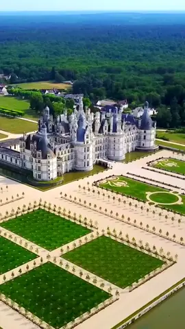 L'inimitable château de Chambord 🏰🇫🇷 #chambord #chambordchateau #patriote #france🇫🇷 #vivelafrance