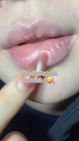 dưỡng môi tôy dùng✨ #BeautyTok #cooken #goclamdep #dhc #fyp