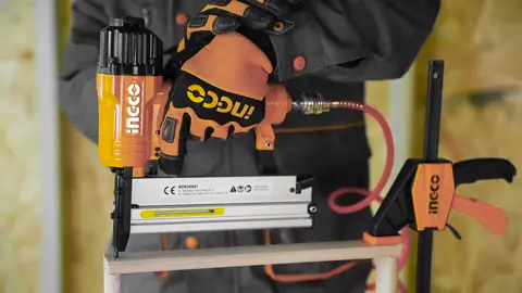 CLOUEUSE PNEUMATIQUE COMBO 2 EN 1 CODE: ACN50401PRIX: 24 200☎️ +229 97144444 INGCO - Make The World In Your Hands. #ingco #ingcobenin