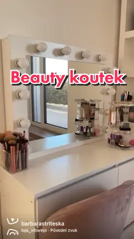 Konečně mám svůj beauty koutek❤️ještě chybí detaily, malá skříňka vedle atd..☺️ #beauty #beautycorner #foryou #organize #makeup #makeuporganzier
