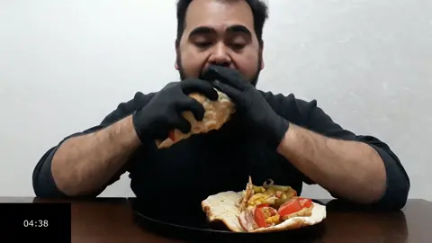 Hızlı Dürüm Yeme Benden Hızlısı Mezarda #dürüm #döner #hızlıyemek #keşfet #asmr #mukbang #youtuber #tiktok #çenemkırıldı #beniöneçıkart #eating #fast